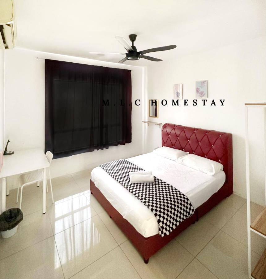 3 Bedrooms 2 Bathrooms Ipoh Waterpark Comfy Home - Pool & Mountain View Eksteriør bilde